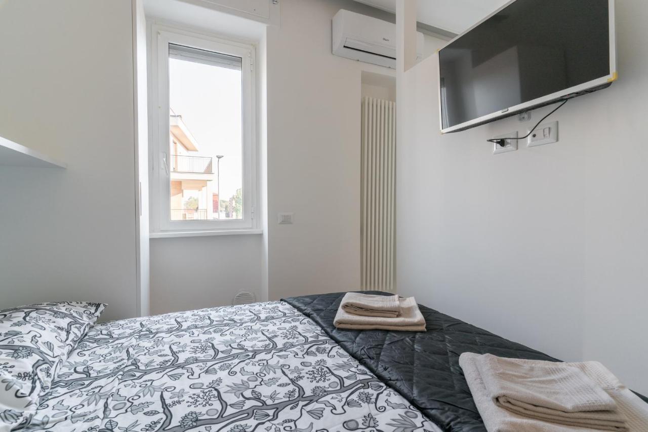 Cimiano Suite 21, New Apartment Milano Exteriör bild